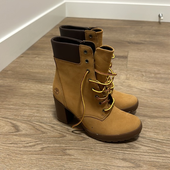 NEW Timberland Camdale boot (wheat nubuck) Sz 6 - Picture 3 of 5